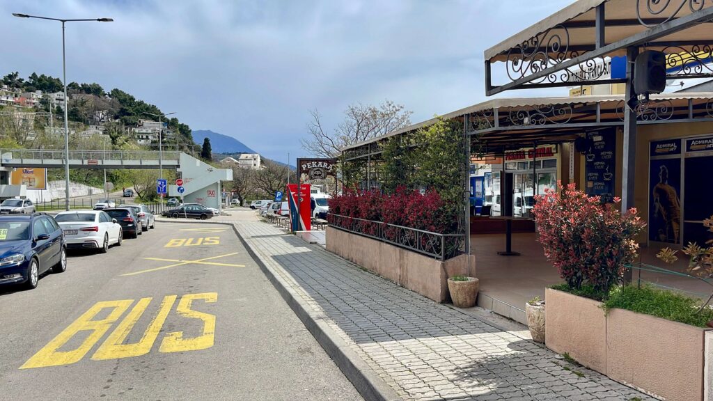 Busbahnhof in Sutomore