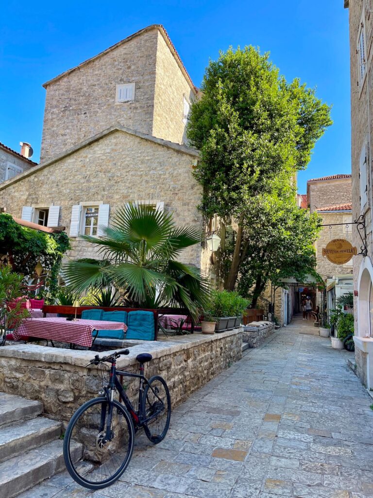 Cafe Altstadt Budva
