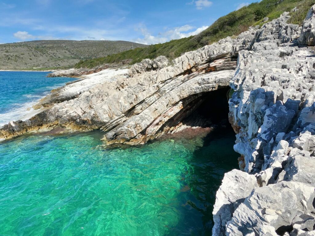 Tagesausflug Saranda Cave of Milot