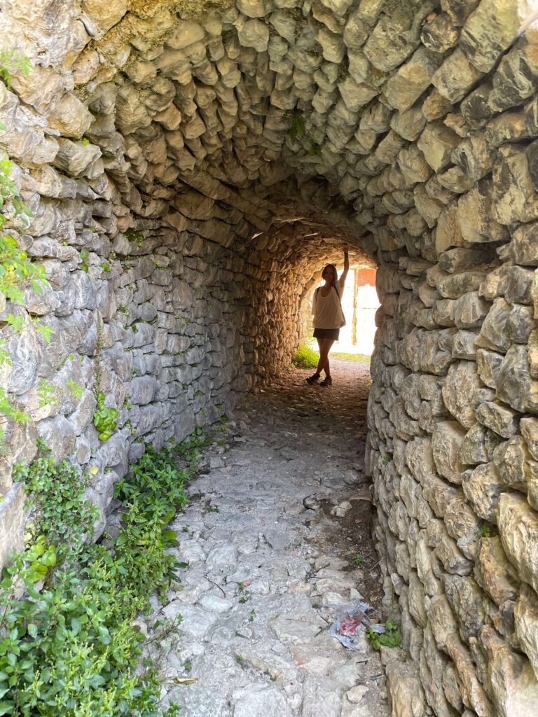 Roadtrip von Saranda nach Dhërmi Altstadt