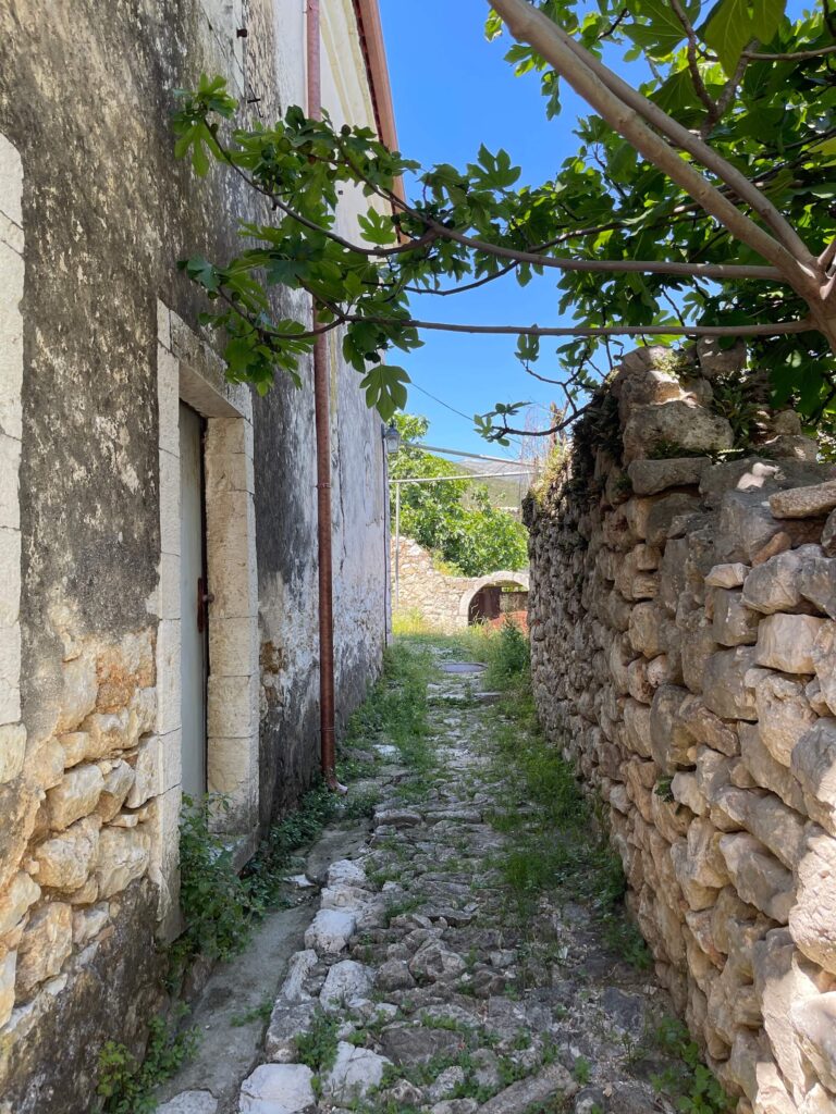 Roadtrip von Saranda nach Dhërmi Altstadt von Himarë