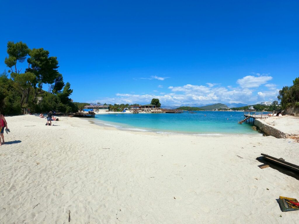 Lori Beach Ksamil Albanien