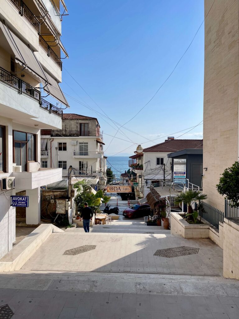 Flaniermeile in Saranda