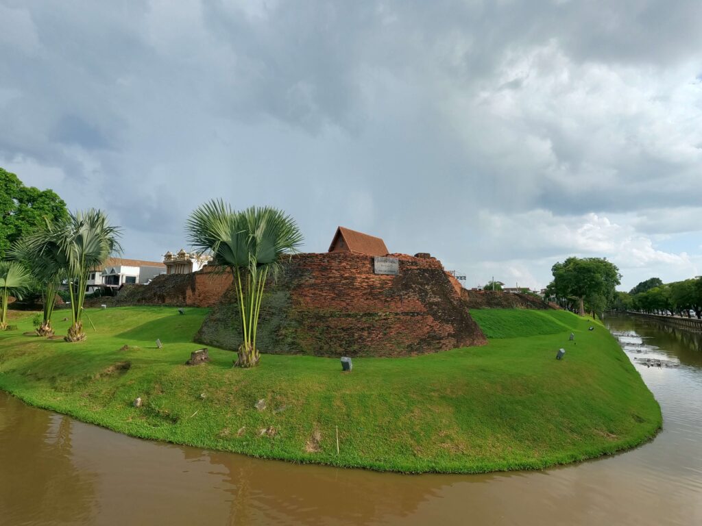 Stadtmauer Chiang Mai